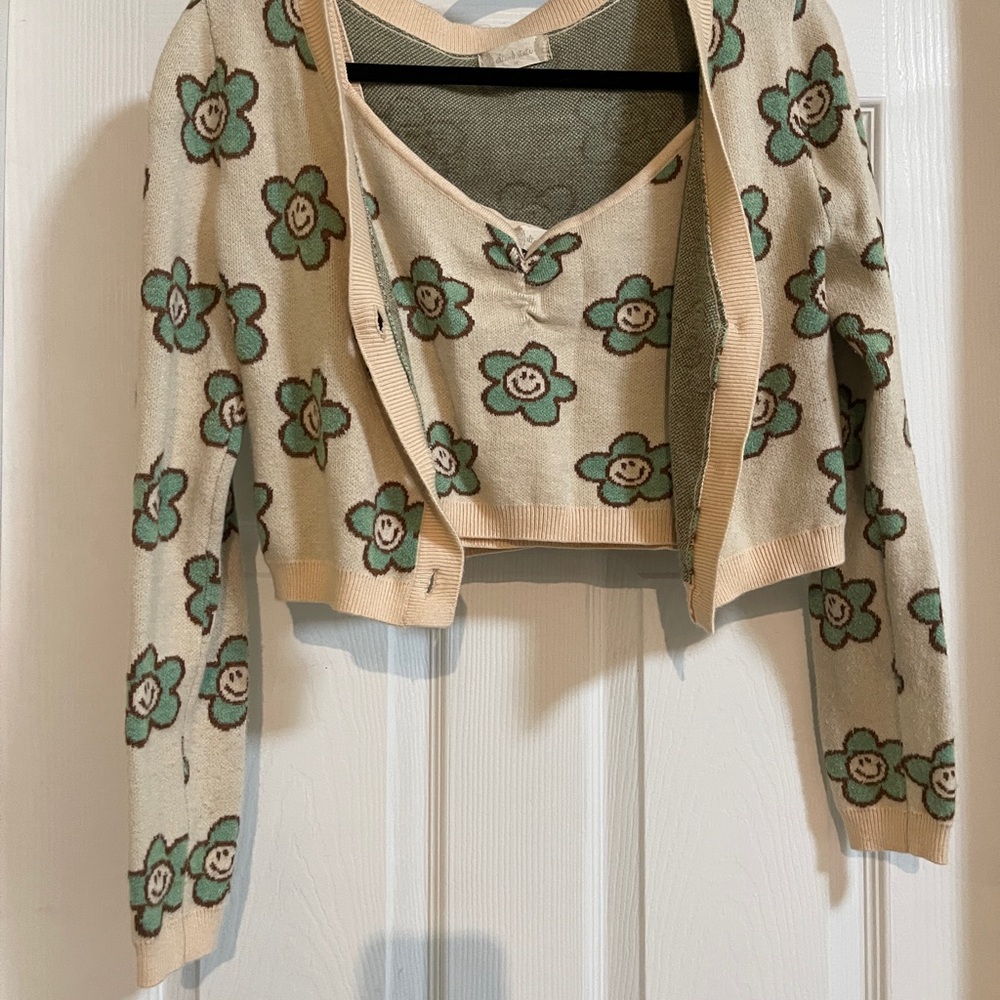 Altar’d State Smiley Floral Patterned Cream and Green Women's Sweater Set size M